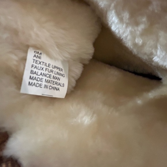NWT! Makalu Sherpa Boot size 6 - Picture 4 of 8